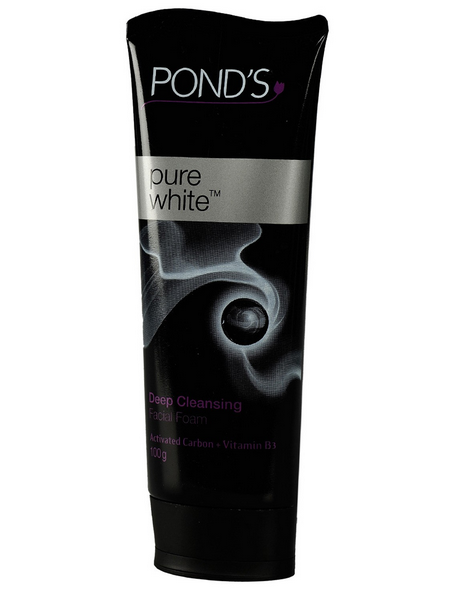 Bột than hoạt tính còn được dùng trong sản xuất sửa rửa mặt Ponds